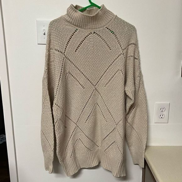 NWOT Women's Knitted Pullover Sweater Mock Neck Long Sleeve Tan One Size - Picture 1 of 4